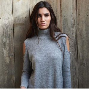 Caleigh & Clover Teagan Grey Cutout Turtleneck Top